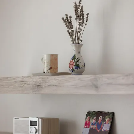Apartmaji Pri Ajheci Διαμέρισμα Pristava pri Mestinju