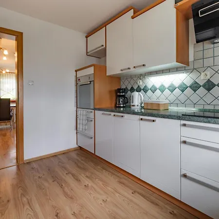 Apartmaji Pri Ajheci