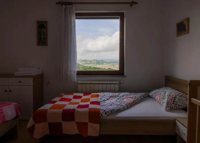 Apartma Pri Ajheci Appartement