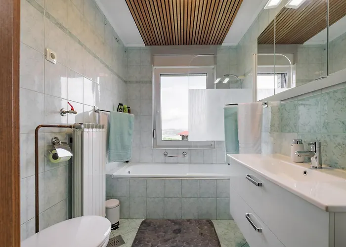 Appartement Apartma Pri Ajheci Pristava pri Mestinju