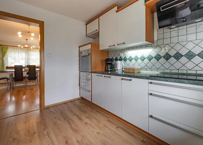 Apartma Pri Ajheci